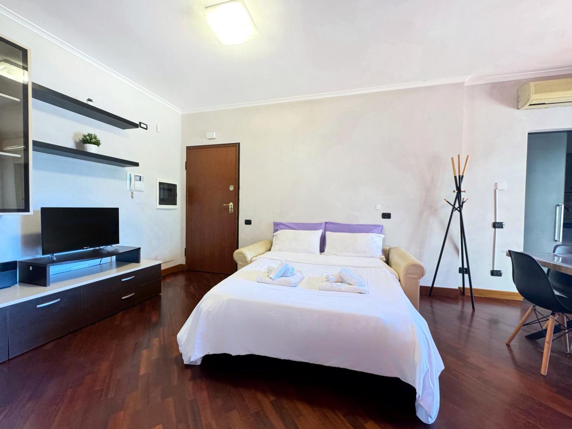 Sun Nest Apartment - Terrace & Garage 菲乌米奇诺 外观 照片
